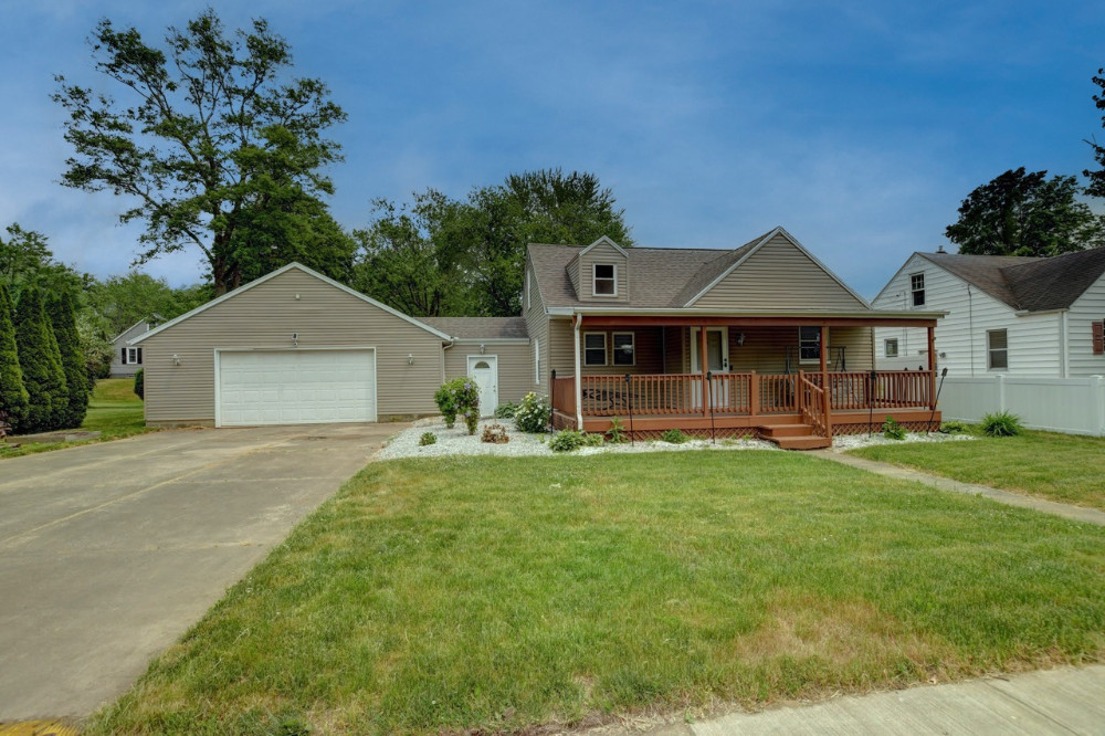 Kiko Realtors, Auctioneers, Advisors Updated Bungalow Home